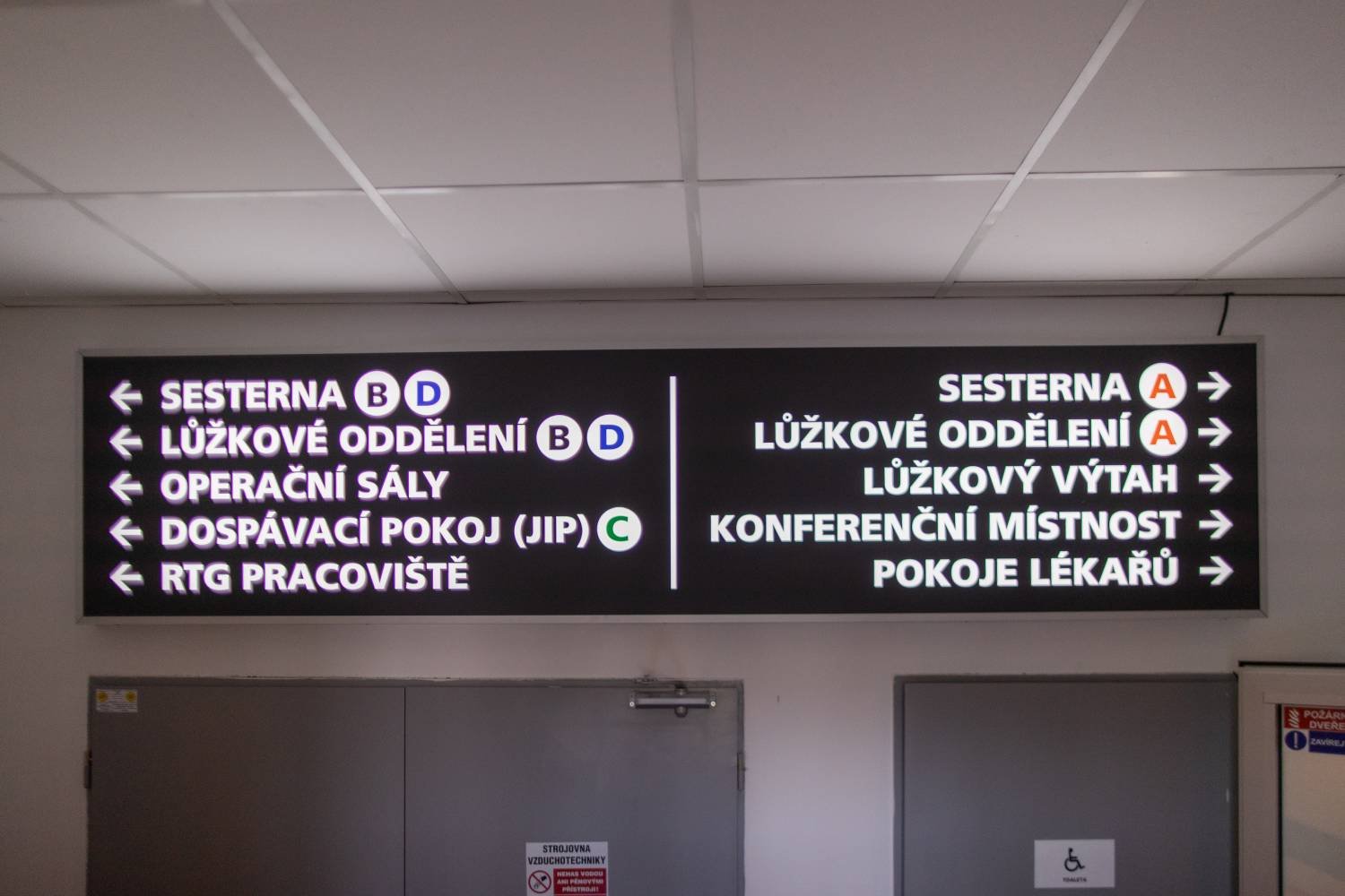 Pacientské pokoje - oddělení Pacientské pokoje - oddělení